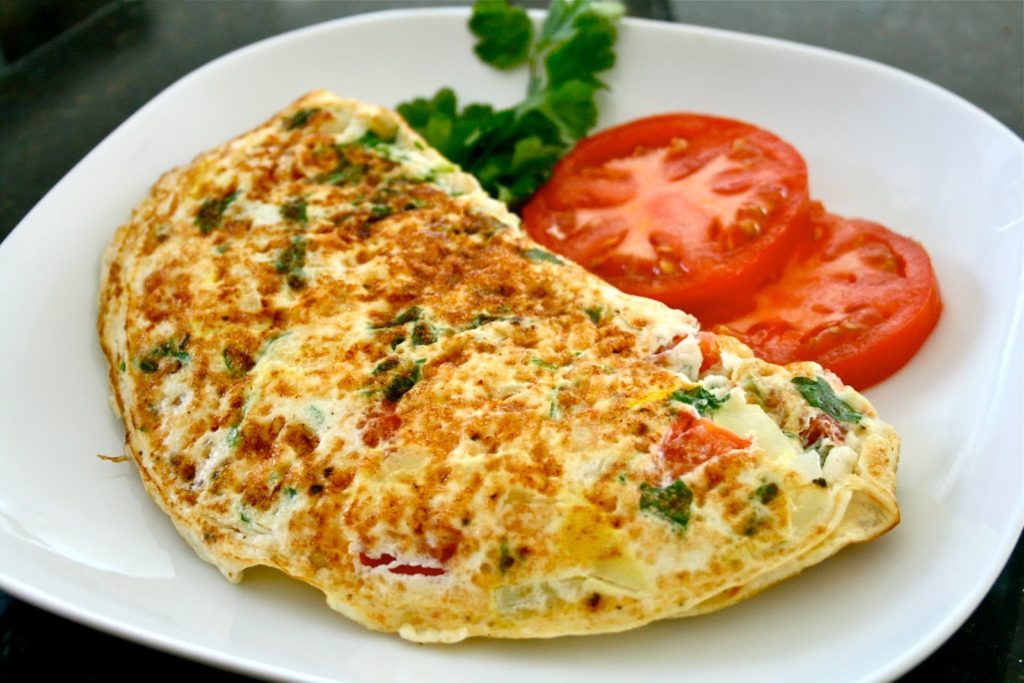 Очень вкусный омлет на сковороде