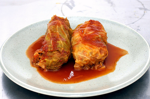 Klassiska kålrullar gjorda av Peking Cabbage (recept för 8 personer ...