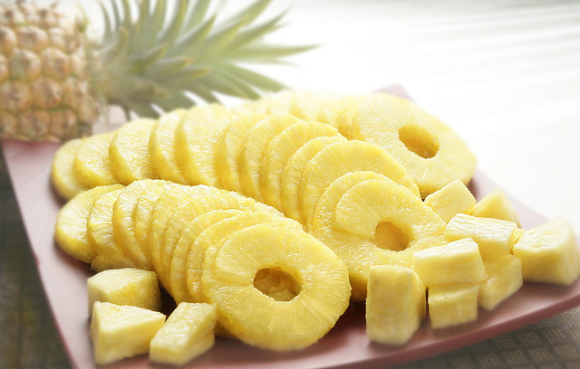 Ananas nerede büyür ve nasıl iyi olurlar? Tüm ilginç soruları, cevapları, gerçekleri açıklayacağız