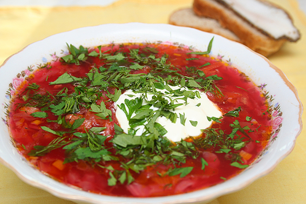 Ukrayna Borsch Lezzetli yemekler tarifleri, çorba nasıl pişirilir, ...