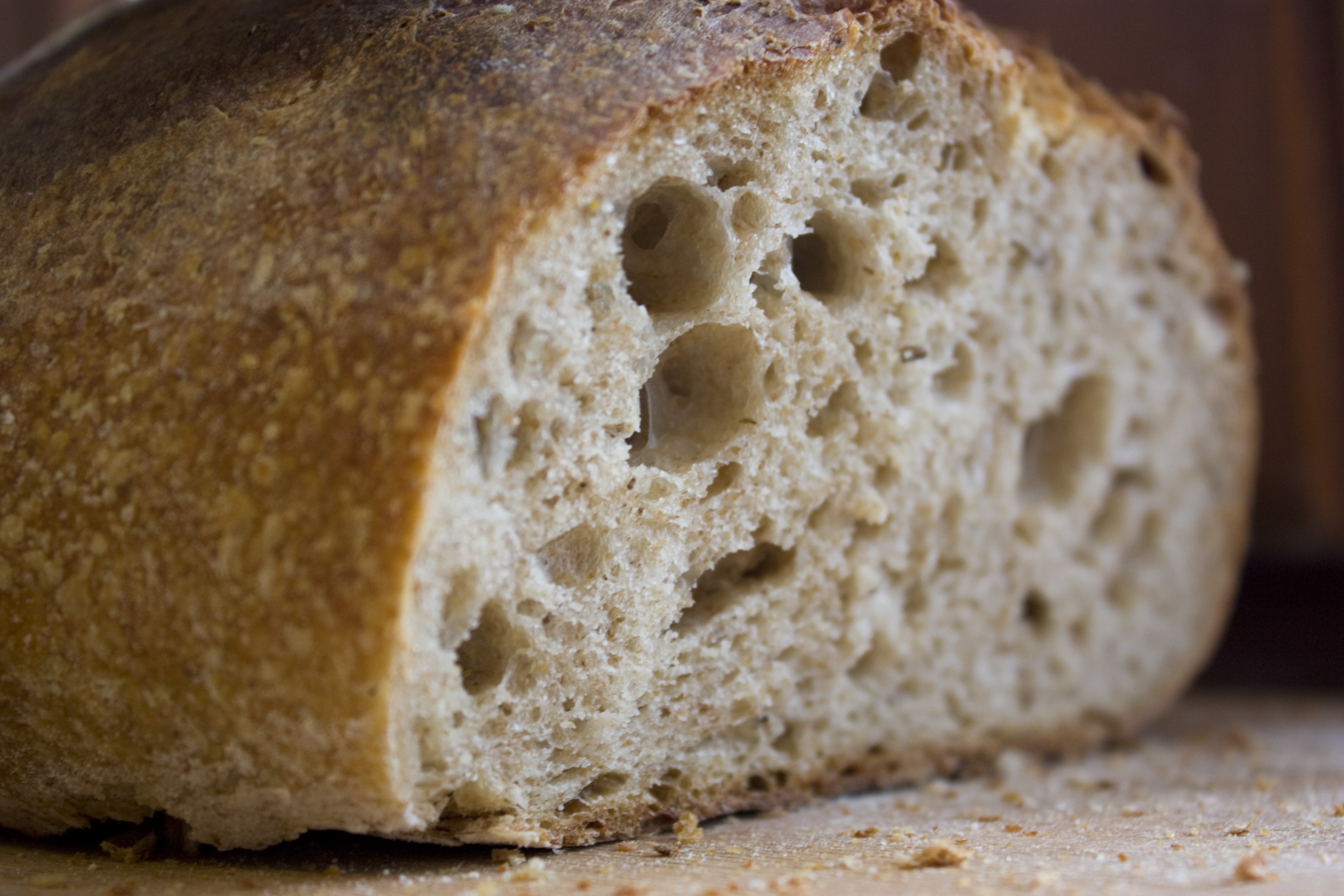 Хлеб из цельнозерновой муки на кефире. Хлеб. Вкусный хлеб. Домашний хлеб. Бездрожжевой хлеб.