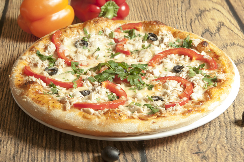 Order a pizza. Ржаная пицца. Пицца на ржаном тесте. Пицца в мультиварке фото. Пицца в мультиварке рецепт.