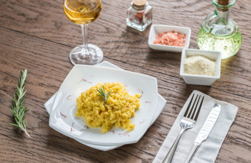 Risotto con azafrán